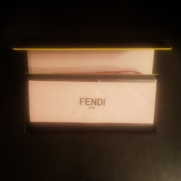 Red Fendi Aviator Sunglasses - Picture 6 of 6